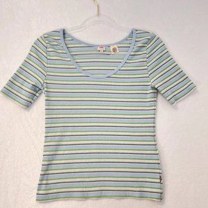 Vintage Levi’s Stripped Baby Tee Shirt Y2K Size Small